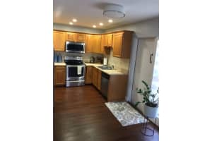 2051 Bayberry Dr, Pembroke Pines, FL 33024 - MLS#F10526186