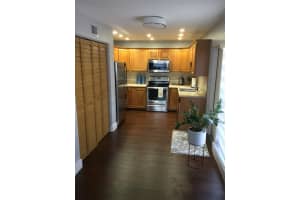 2051 Bayberry Dr, Pembroke Pines, FL 33024 - MLS#F10526186
