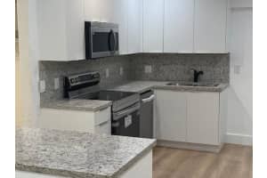 7546 44 Court, Coral Springs, FL 33065 - MLS#F10526202