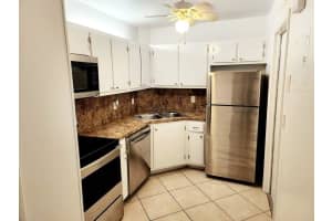 669 W Oakland Park Blvd 118-B, Wilton Manors, FL 33311 - MLS#F10526205