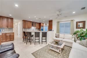 1728 NE 16th Ave, Fort Lauderdale, FL 33305 - MLS#F10526210