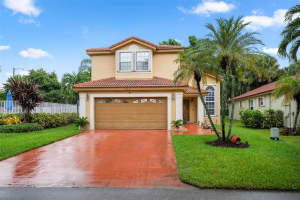 18241 NW 8th St, Pembroke Pines, FL 33029 - MLS#F10526215