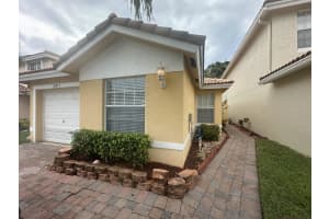 3427 Commodore Court, West Palm Beach, FL 33411 - MLS#F10526224