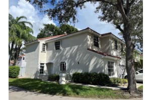 959 Azure Lane, Weston, Fl 33326, Weston