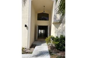 371 Mohawk Lane, Boca Raton, FL 33487 Sold 01/30/26