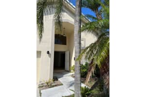 371 Mohawk Lane, Boca Raton, FL 33487 Sold 01/30/26