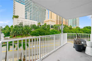 95 N Birch Rd 304, Fort Lauderdale, FL 33304 - MLS#F10526289