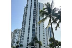 20505 E Country Club Dr 637, Aventura, FL 33180 - MLS#F10526300
