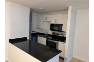 1204 NE 5th Ter, Fort Lauderdale, FL 33304 - MLS#F10526301