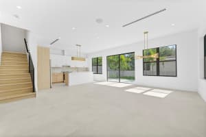 3300 SW 15th Ave 3300, Fort Lauderdale, FL 33315 - MLS#F10526308
