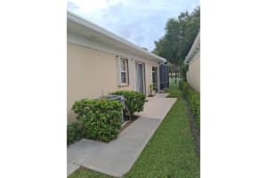 8465 Beaconhill Rd, Palm Beach Gardens, FL 33410 - MLS#F10526340