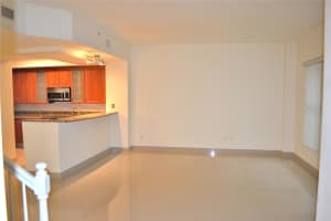 2617 NE 14th Ave 106, Wilton Manors, FL 33334 Sold 12/19/25