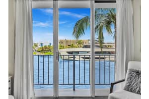 1609 N Riverside Dr 204, Pompano Beach, FL 33062 Sold 10/30/25