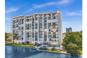 1609 N Riverside Dr 204, Pompano Beach, FL 33062 Sold 10/30/25