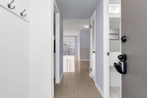 1690 NE 191st St 405-1, Miami, FL 33179 - MLS#F10526369