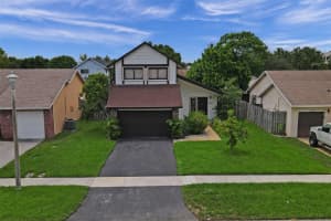 3253 NW 104 AVE, Sunrise, FL 33351 - MLS#F10526384
