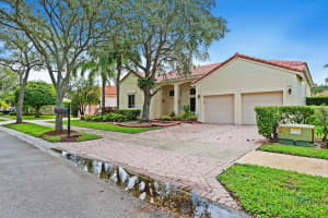 833 Heritage Drive, Weston, FL 33326 - MLS#F10526387