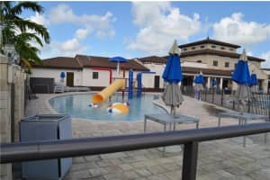 17042 SW 95th Ter, Miami, FL 33196 - MLS#F10526401