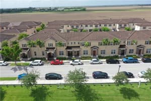 17042 SW 95th Ter, Miami, FL 33196 - MLS#F10526401