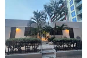 323 Fillmore St 12, Hollywood, FL 33019 - MLS#F10526402