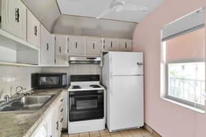 2811 Somerset Dr 307, Lauderdale Lakes, FL 33311 - MLS#F10526404