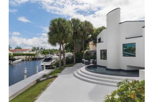 2651 22nd Court, Pompano Beach, FL 33062 - MLS#F10526410