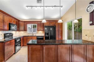 1443 Banyan Circle, Pompano Beach, FL 33069 - MLS#F10526422