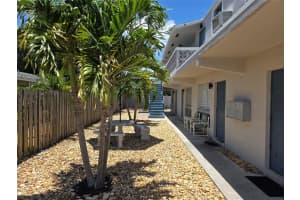 3041 NE 20th Ter 4, Fort Lauderdale, FL 33306 - MLS#F10526423