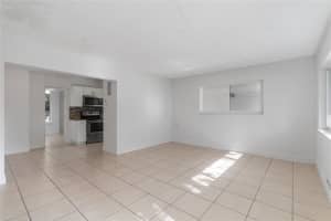 2001 NW 14th Ave, Fort Lauderdale, FL 33311 - MLS#F10526430