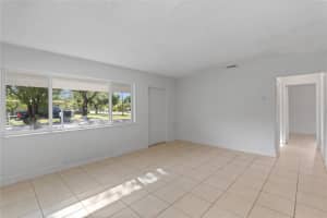 2001 NW 14th Ave, Fort Lauderdale, FL 33311 - MLS#F10526435