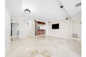 3233 34th Street, Fort Lauderdale, FL 33308 - MLS#F10526437