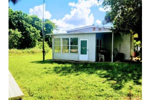 1048 Arvin Lane, Moore Haven, FL 33471 - MLS#F10526447