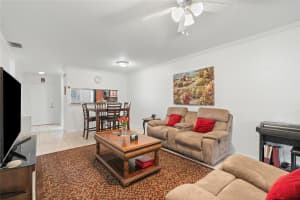 331 NW NW 36th Ave, Deerfield Beach, FL 33442 - MLS#F10526464