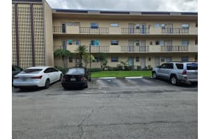 200 Ashbury Rd 301, Hollywood, FL 33024 - MLS#F10526469