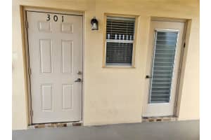 200 Ashbury Rd 301, Hollywood, FL 33024 - MLS#F10526469