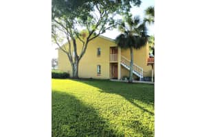 1055 Coral Club Dr 1055, Coral Springs