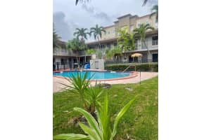 915 SE 22nd Ave 7, Pompano Beach, FL 33062 - MLS#F10526499