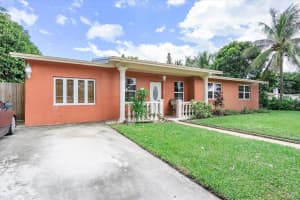 19351 NE 1st Ct, Miami, FL 33179 - MLS#F10526515