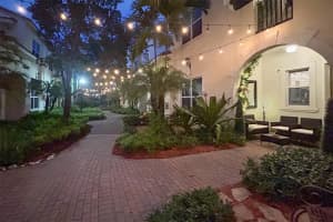 12467 17th Court, Pembroke Pines, FL 33028 - MLS#F10526517