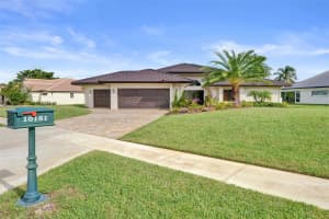 10181 Silver Lake Dr, Boca Raton, FL 33428 - MLS#F10526532