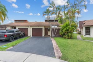 9941 SW 16th St -, Pembroke Pines, FL 33025 - MLS#F10526548