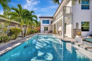 2502 NE 6th Ave, Wilton Manors, FL 33305 - MLS#F10526552