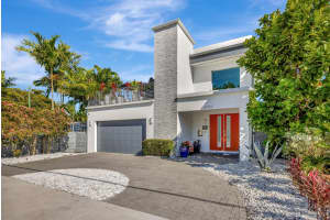 2502 NE 6th Ave, Wilton Manors, FL 33305 - MLS#F10526552