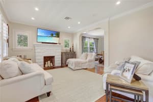 1625 NE 4TH CT, Fort Lauderdale, FL 33301 - MLS#F10526568
