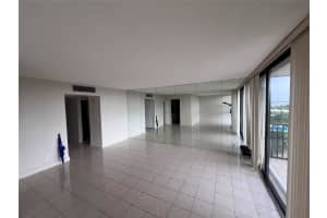 20335 Country Club Drive, Aventura, FL 33180 - MLS#F10526577