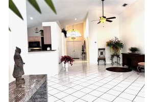 1063 Fairfax Cir, Boynton Beach, FL 33436 - MLS#F10526579