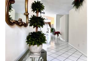1063 Fairfax Cir, Boynton Beach, FL 33436 - MLS#F10526579
