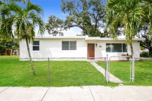 4600 SW 36th St, West Park, FL 33023 - MLS#F10526581