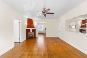 1241 13th St 4, Miami Beach, FL 33139 - MLS#F10526628