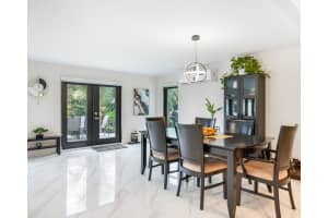 2051 NW 93rd Ln, Sunrise, FL 33322 - MLS#F10526642